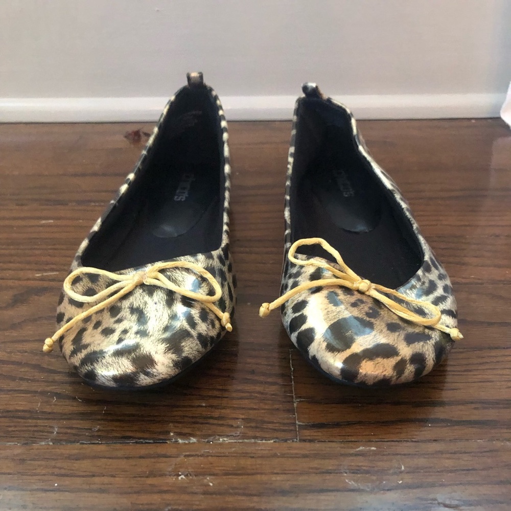 Chico’s cheetah flats